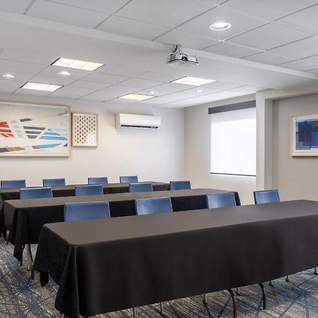 Holiday Inn Express Toledo North By Ihg Esterno foto