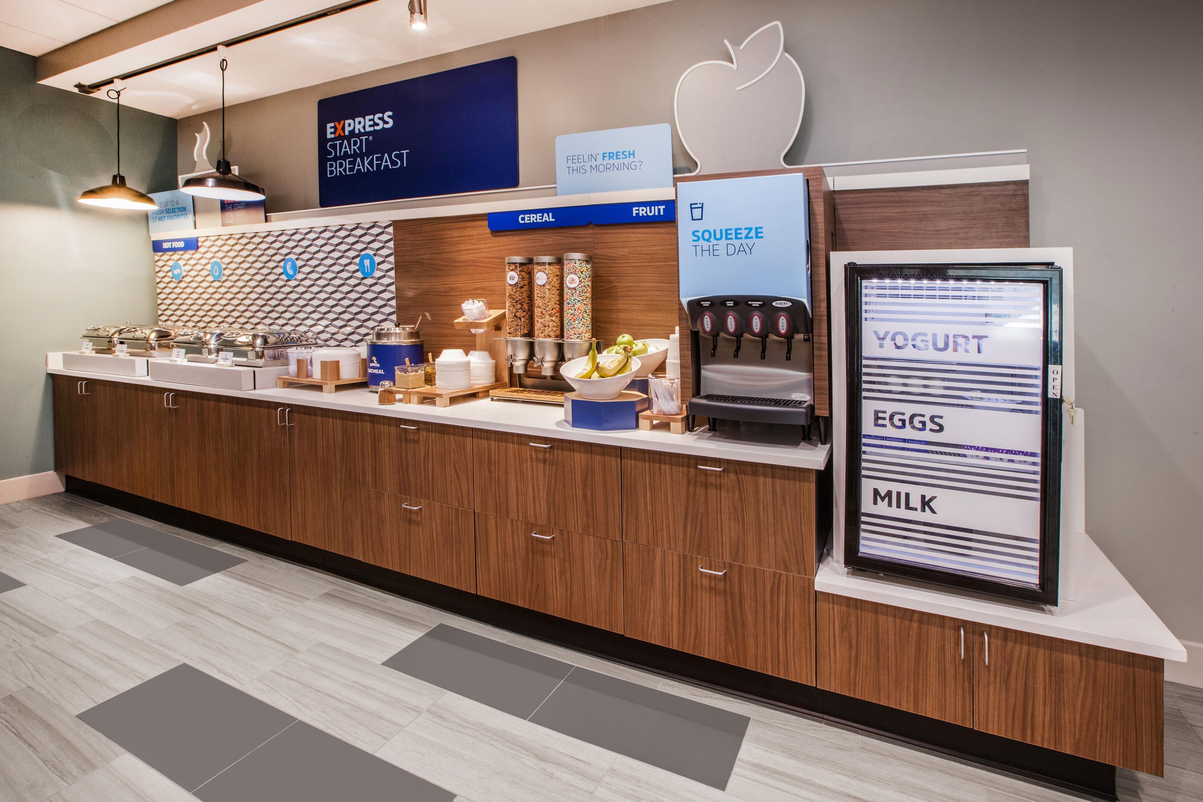 Holiday Inn Express Toledo North By Ihg Esterno foto