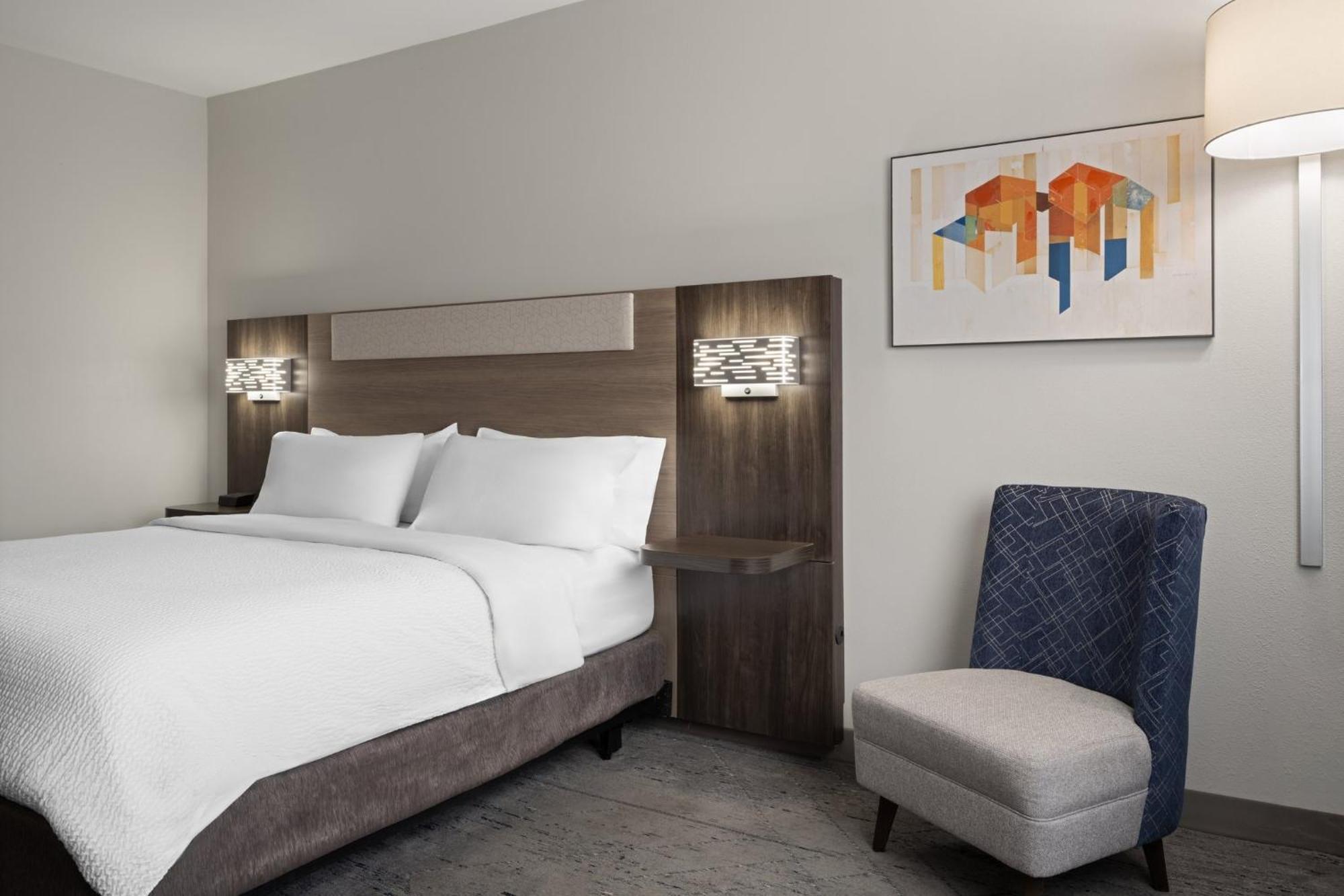 Holiday Inn Express Toledo North By Ihg Esterno foto