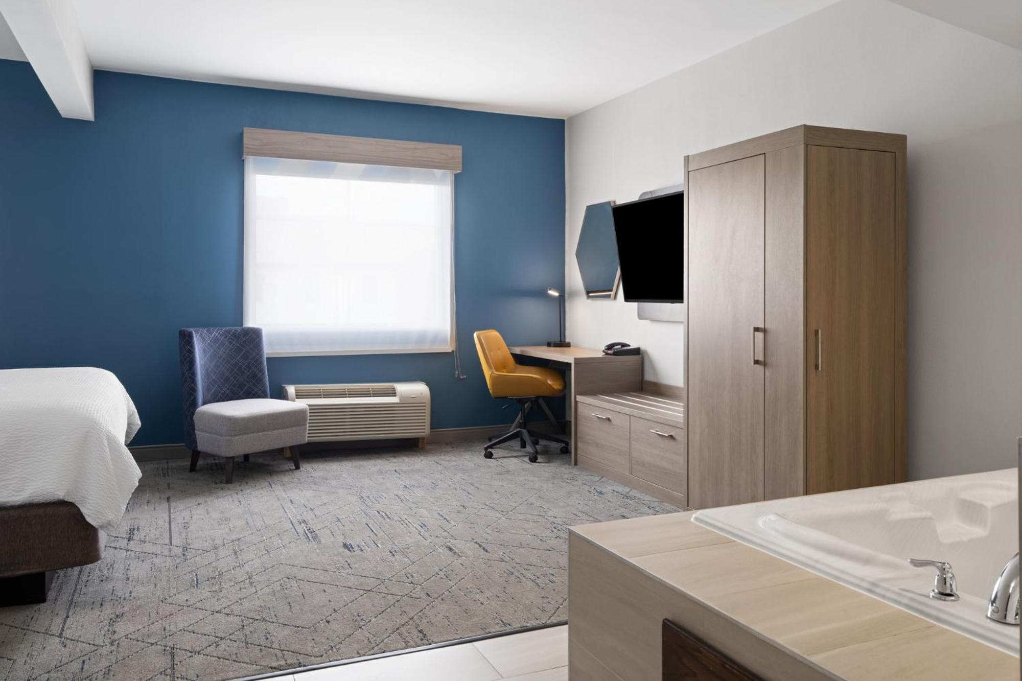 Holiday Inn Express Toledo North By Ihg Esterno foto