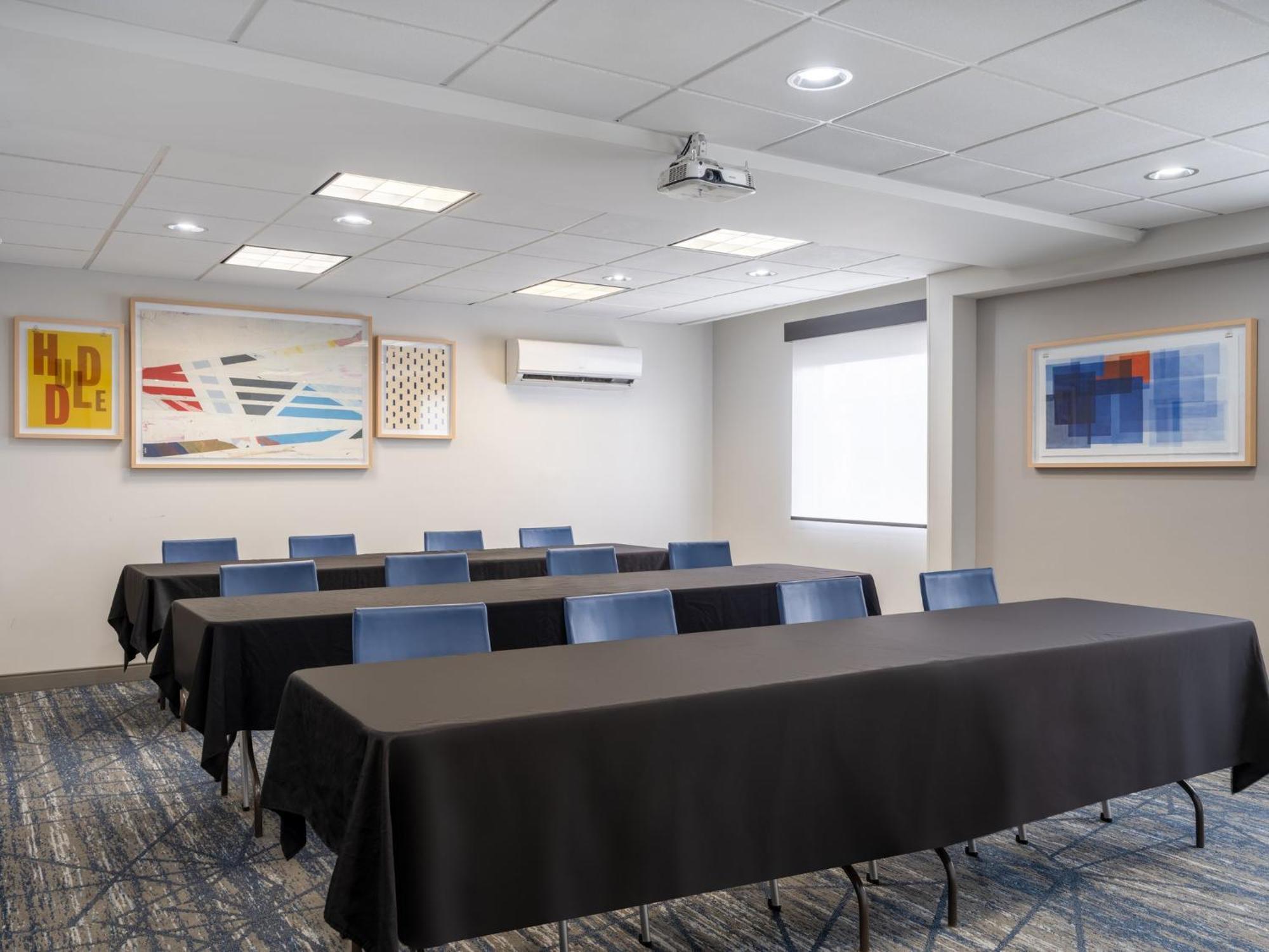 Holiday Inn Express Toledo North By Ihg Esterno foto